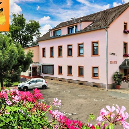 Hotel Tenner Neustadt an der Weinstraße エクステリア 写真